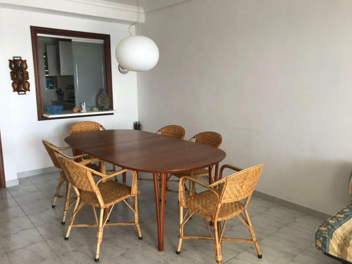 Golden Bay Apartment Roses 0*,